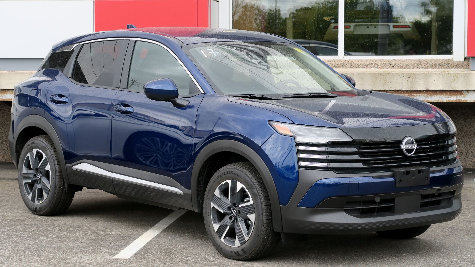 File:2025 Nissan Kicks SV AWD in Deep Blue Pearl, front right, 2024-10-06.jpg