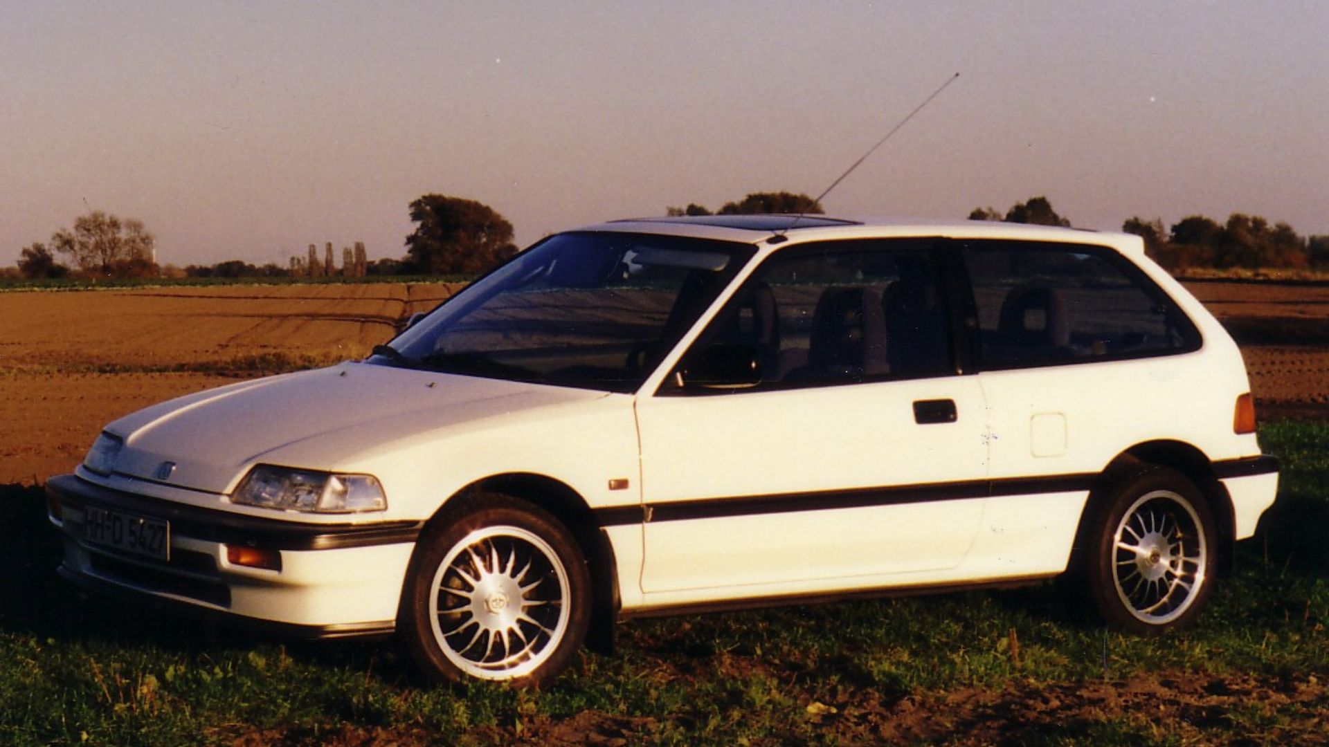 File:Honda Civic 1.6i 16V, 1990.jpg