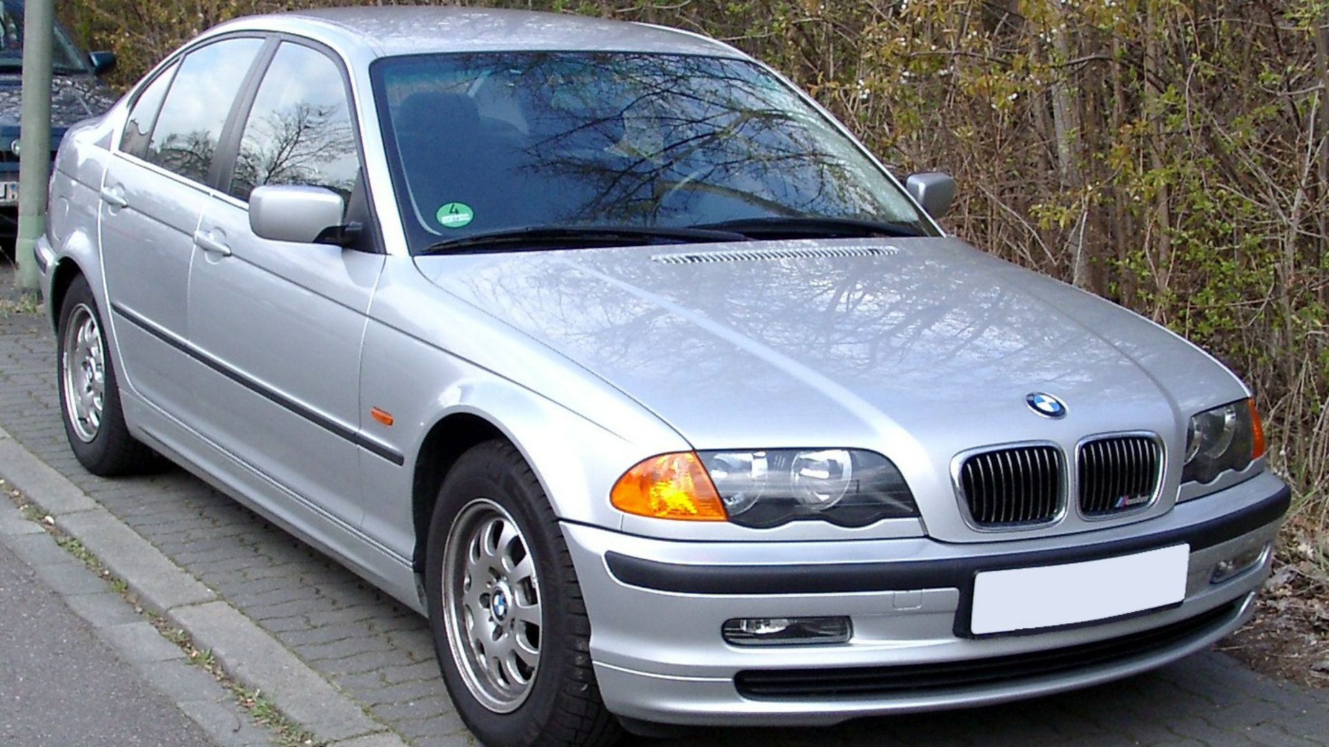 File:BMW E46 front 20080328.jpg