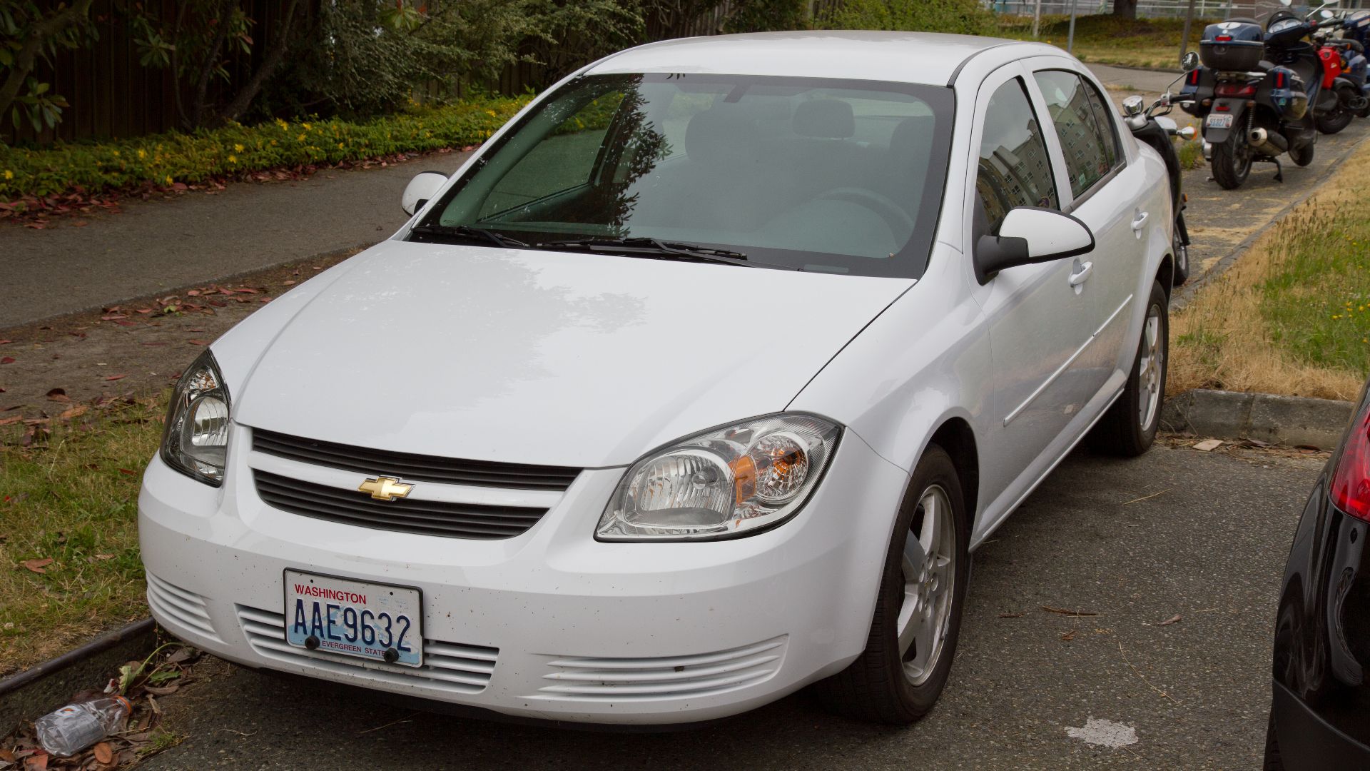 File:2010 Chevy Cobalt (5006079901).jpg