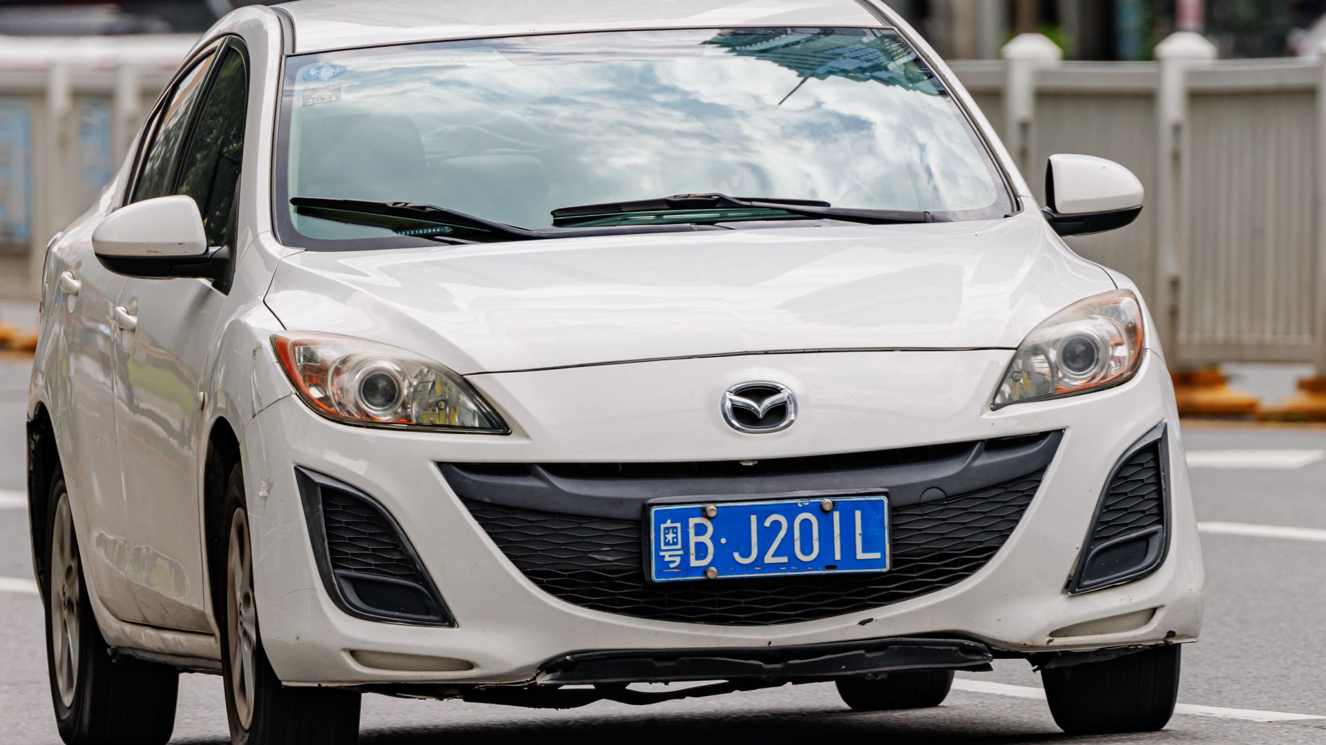 File:MAZDA3 SEDAN (BL) China.jpg