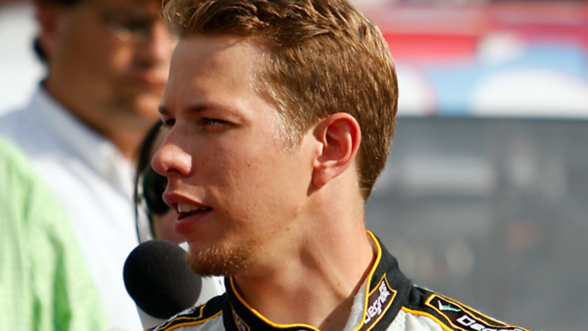 File:88-brad-keselowski.jpg