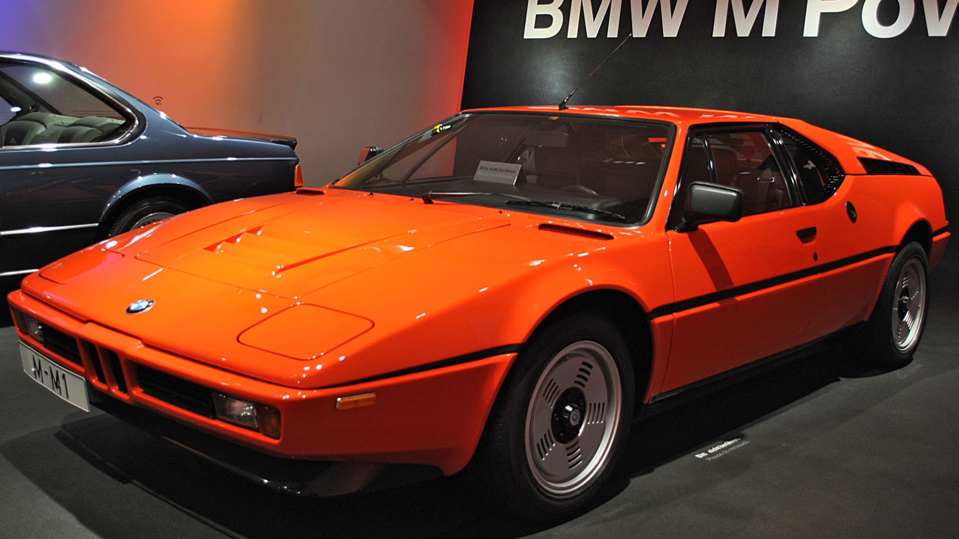 File:BMW-M1-BMW-Museum.jpg