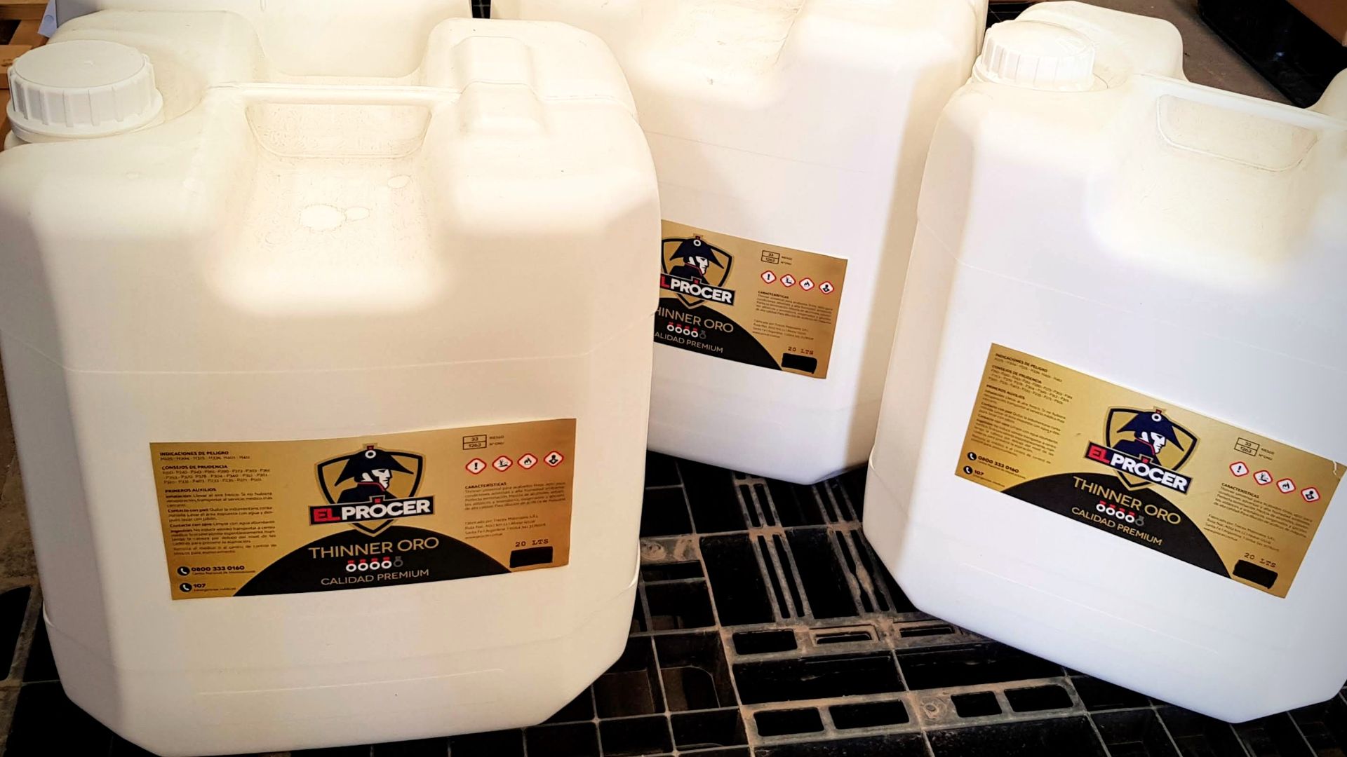 File:Thinner premium in drum.jpg