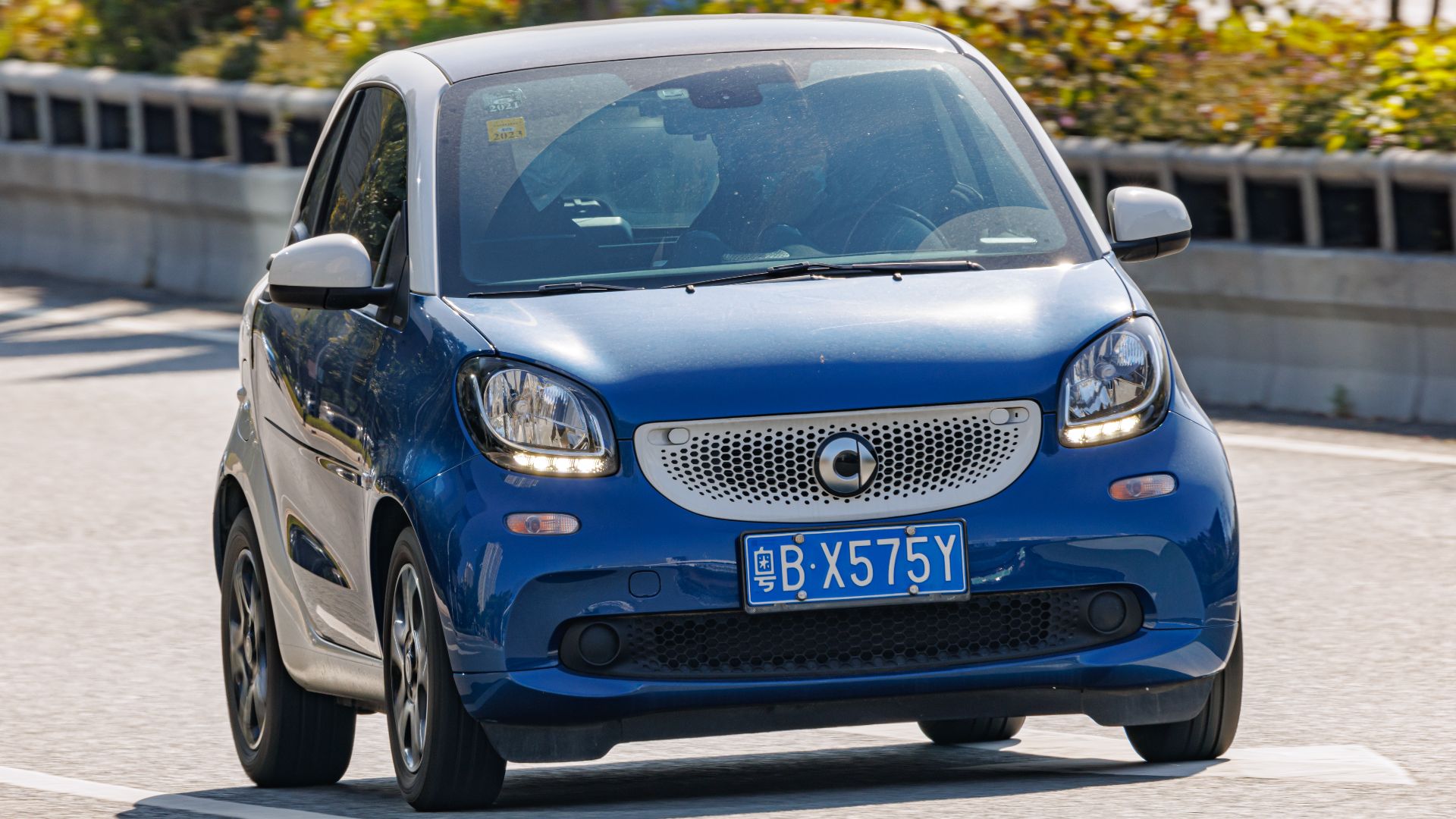 File:SMART FORTWO (C453) China.jpg