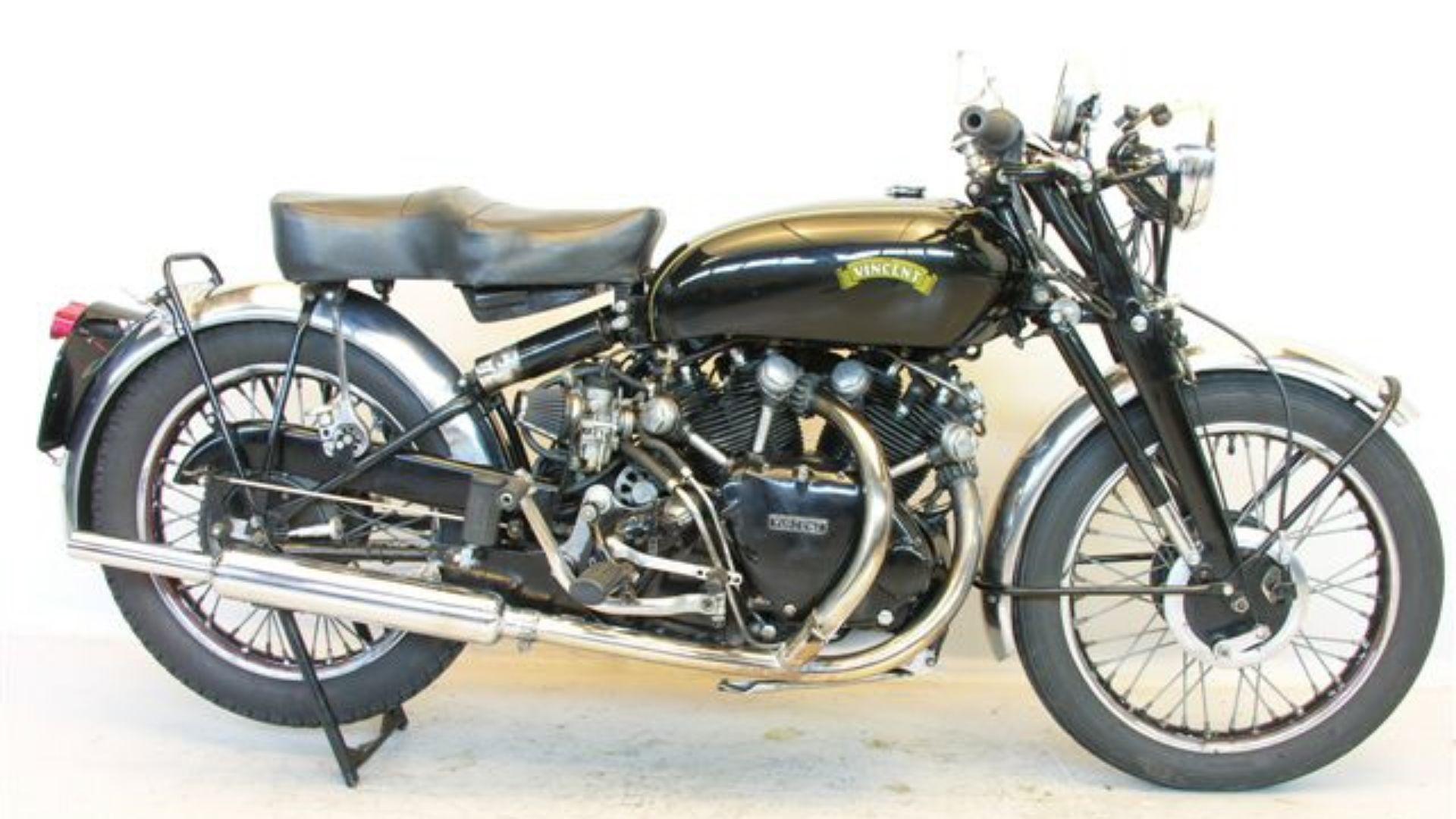 File:Vincent Series C Black Shadow 1950.jpg