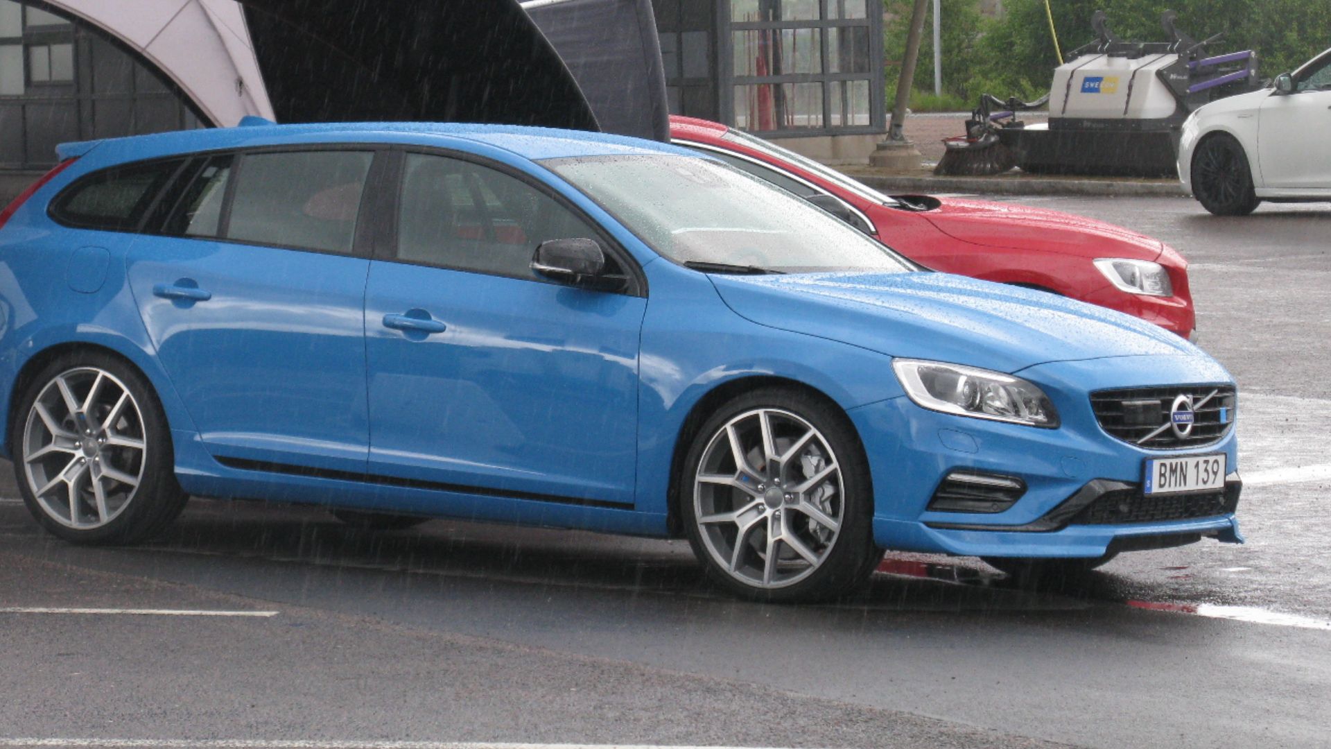 File:Volvo V60 Polestar (14181705777).jpg