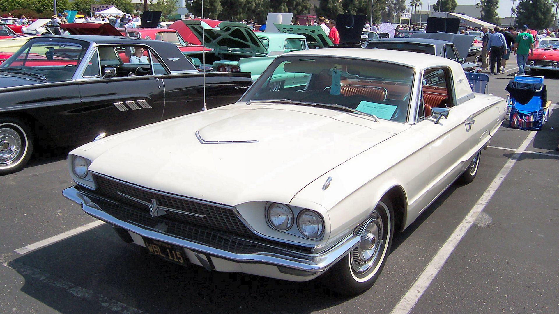 File:1966 Ford Thunderbird Hardtop.jpg