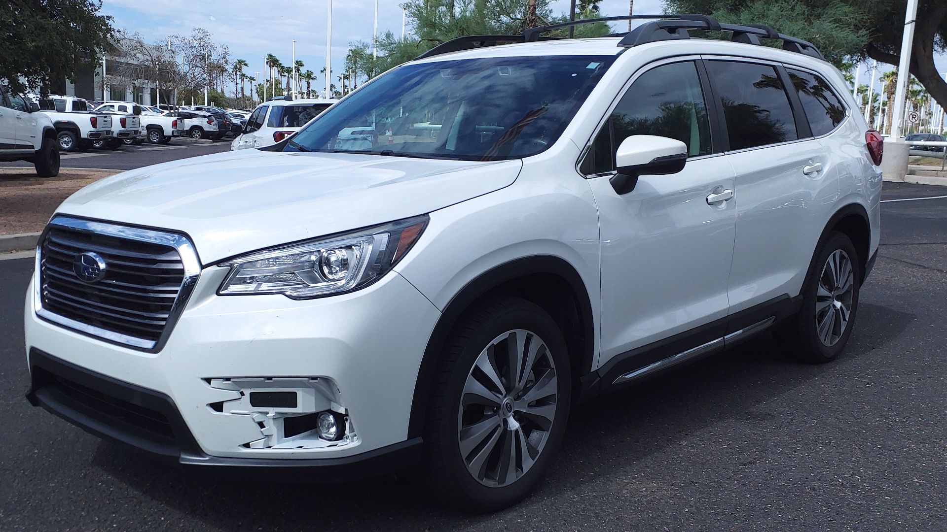 File:22 Subaru Ascent Limited.jpg