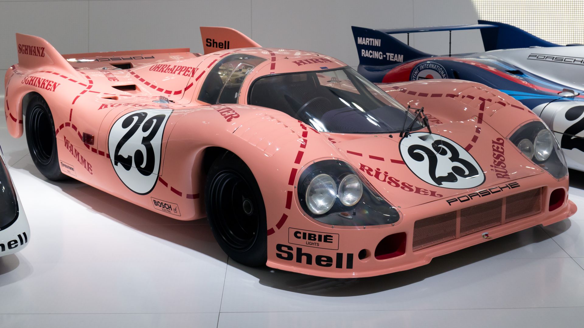 File:Porsche 917-20 front-right Porsche Museum.jpg