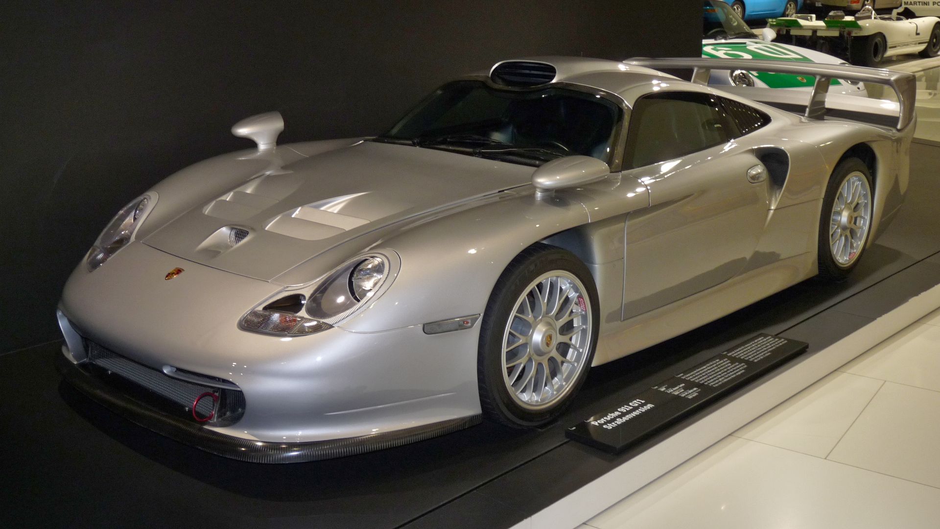 File:Porsche 911 GT1 street version 1997 frontleft 2010-03-12 A.jpg