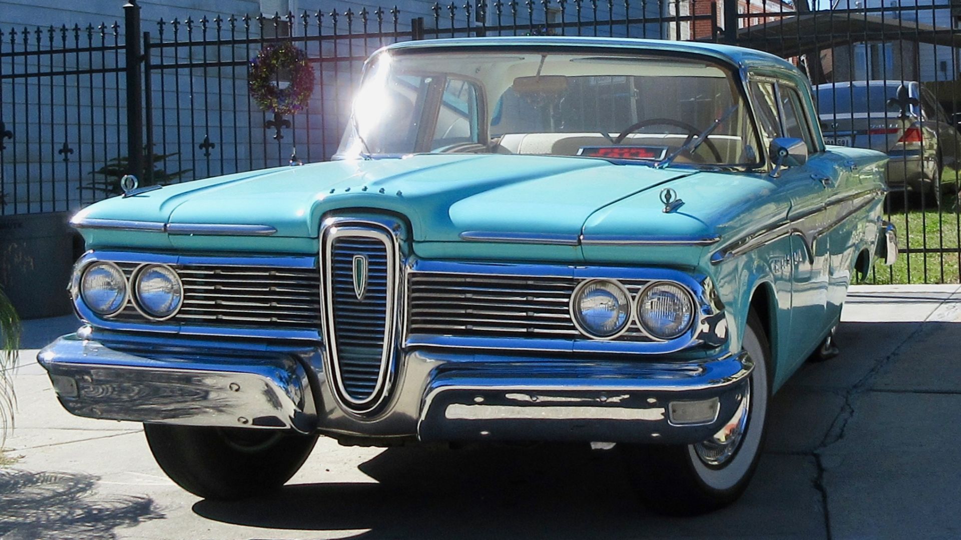 File:Edsel in Broadmoor, New Orleans, Jan 2017 - 2.jpg
