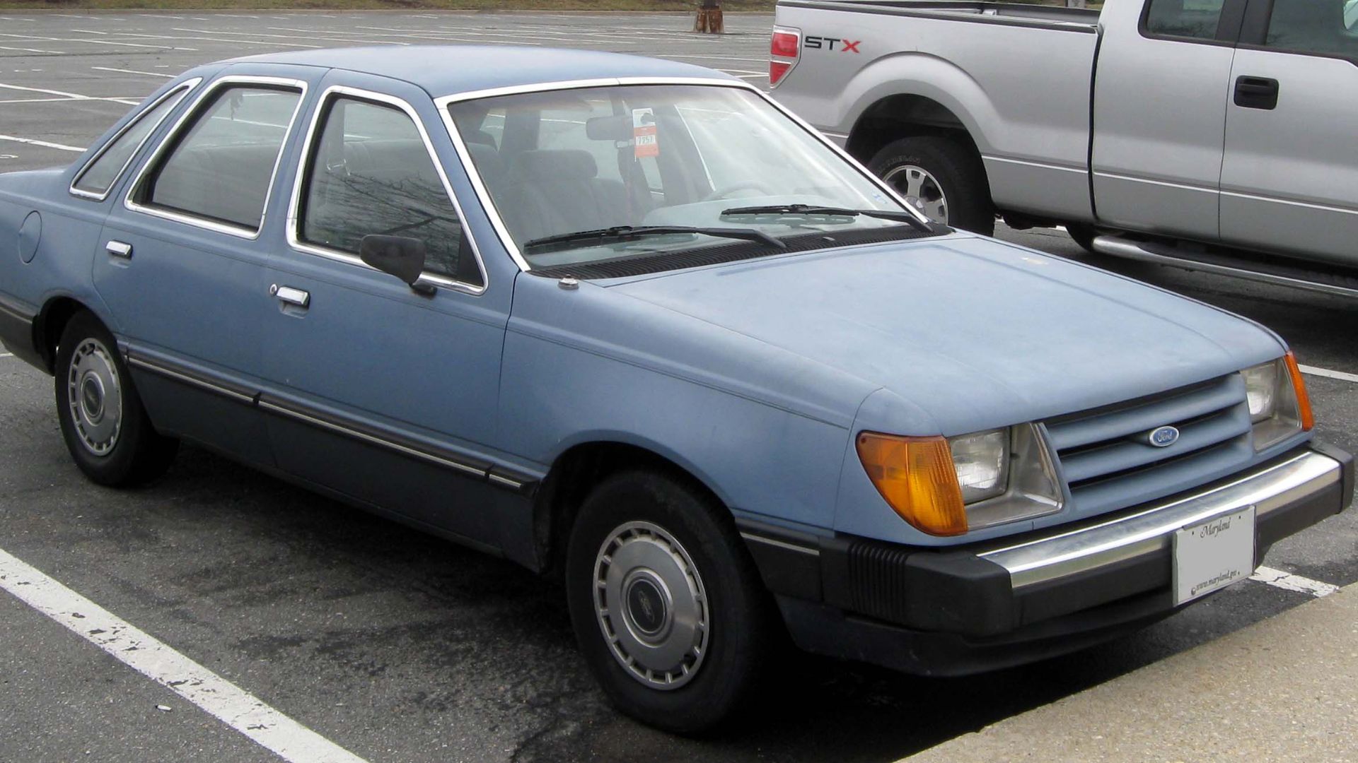 File:1984-1985 Ford Tempo sedan -- 03-09-2011.jpg