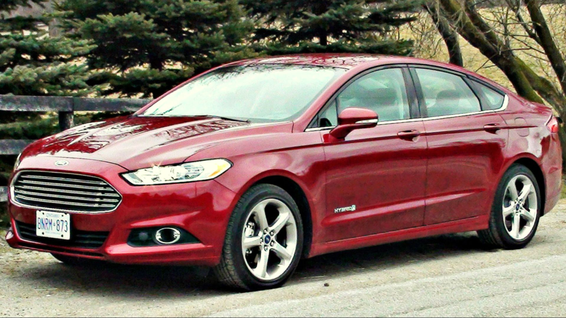 File:2013 Ford Fusion Hybrid trim.jpg