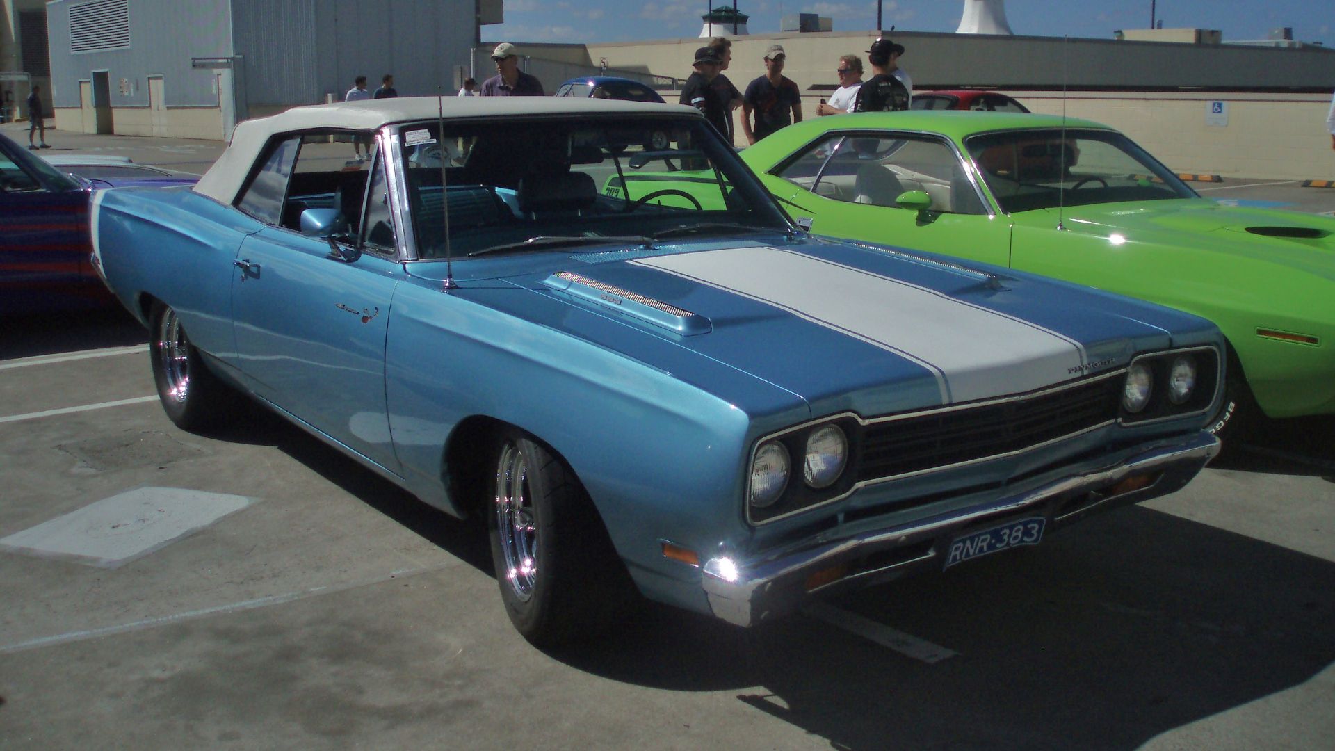 File:1968 Plymouth Road Runner convertible (5201350276).jpg
