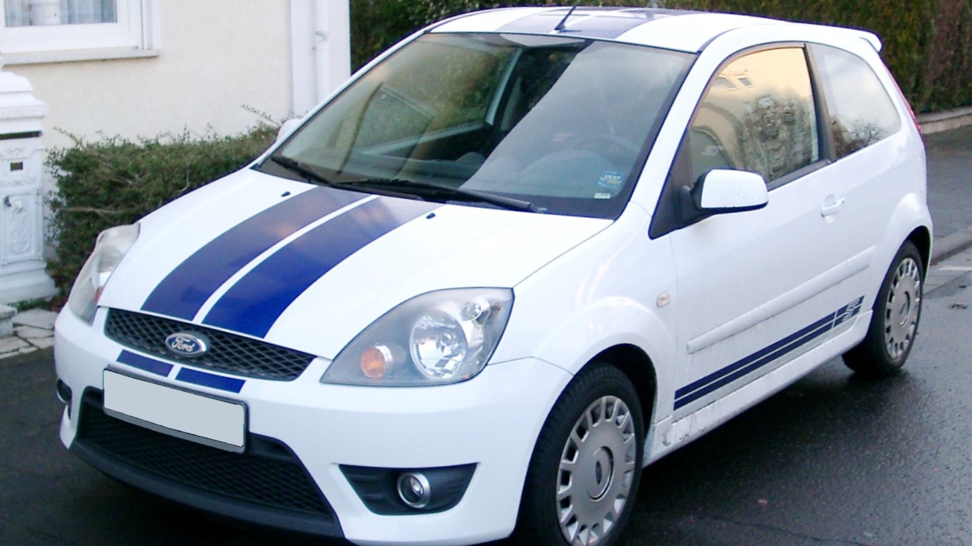 File:Ford Fiesta ST front 20080110.jpg