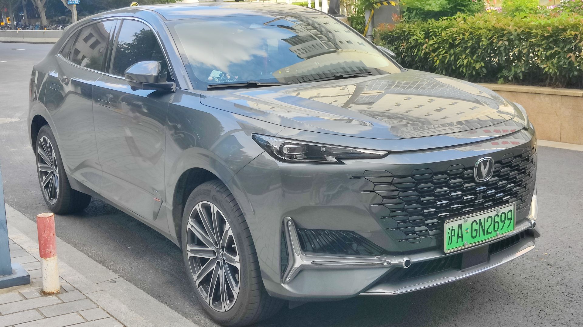 File:Changan UNI-K iDD 2022092401.jpg