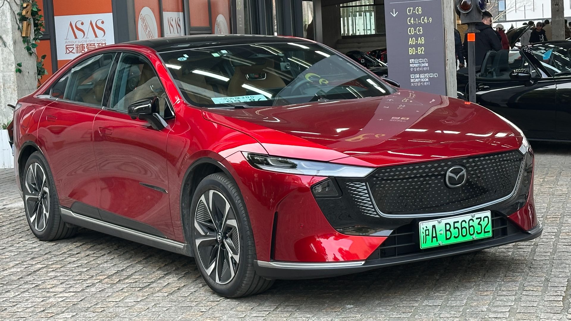 File:Mazda EZ-6 005.jpg