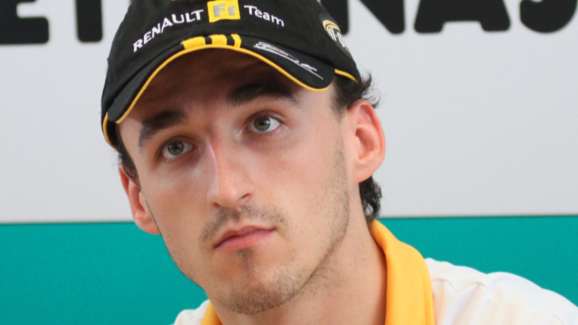 File:Robert Kubica 2010 Malaysia.jpg