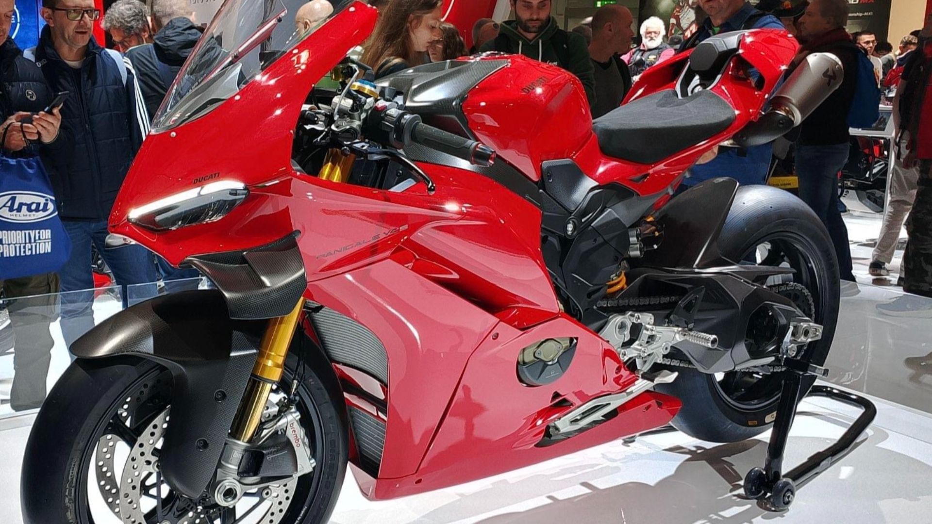 File:Ducati Panigale V4S 2025.jpg