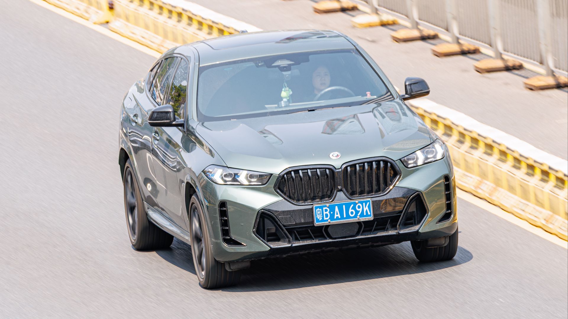 File:BMW X6 (G06) China (6).jpg