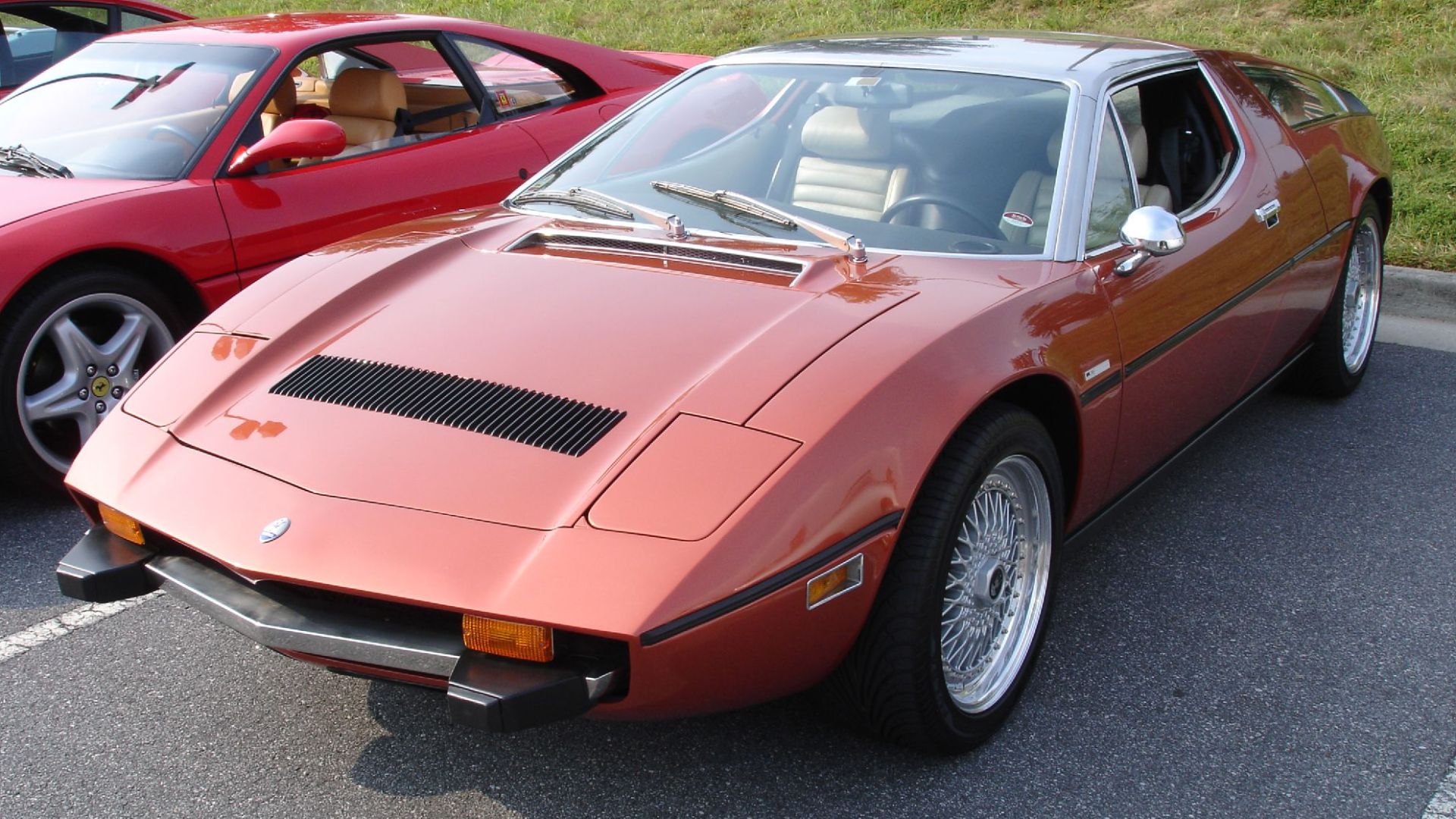 File:Maserati Bora 02.jpg