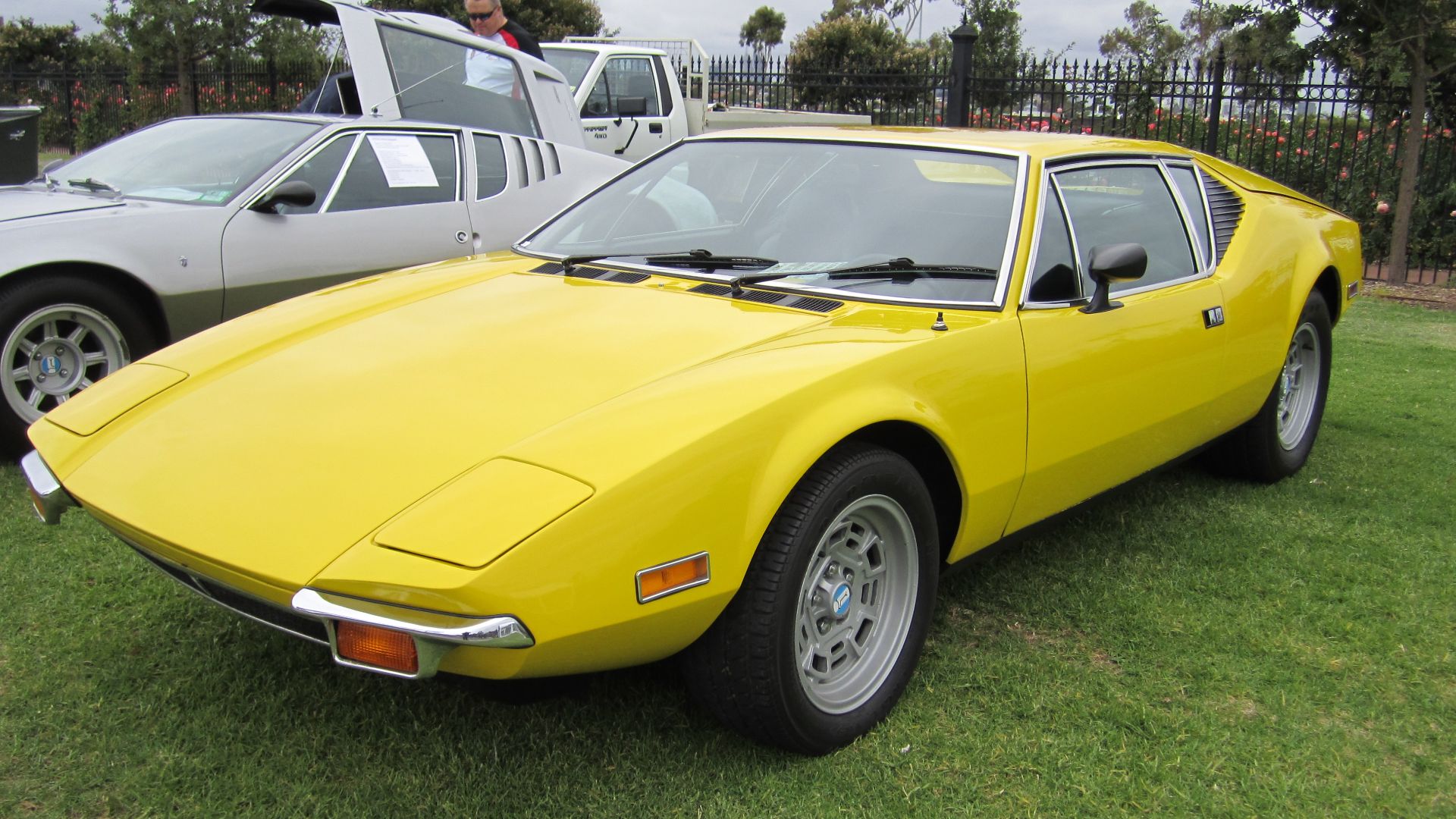 File:1971 DeTomaso Pantera.jpg