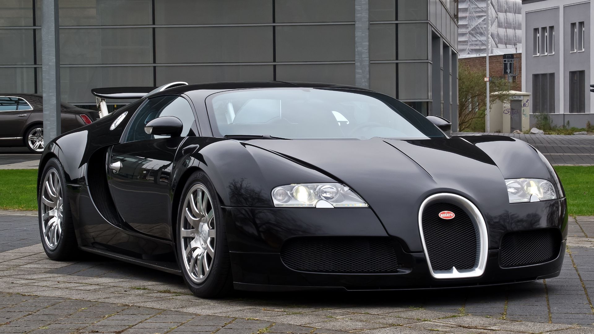 File:Bugatti Veyron 16.4 – Frontansicht (1), 5. April 2012, Düsseldorf.jpg