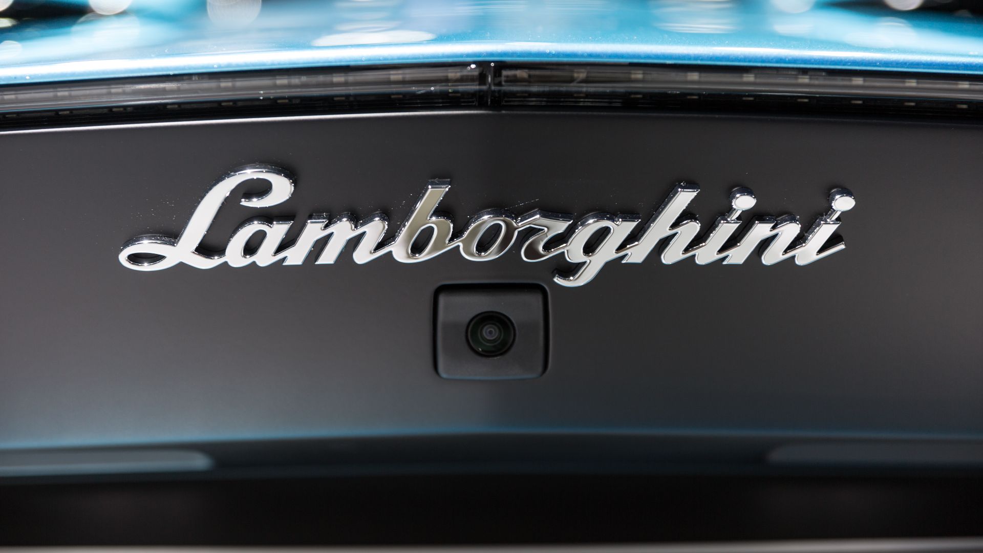 File:Lamborghini Aventador S Roadster, IAA 2017, Frankfurt (1Y7A2849).jpg