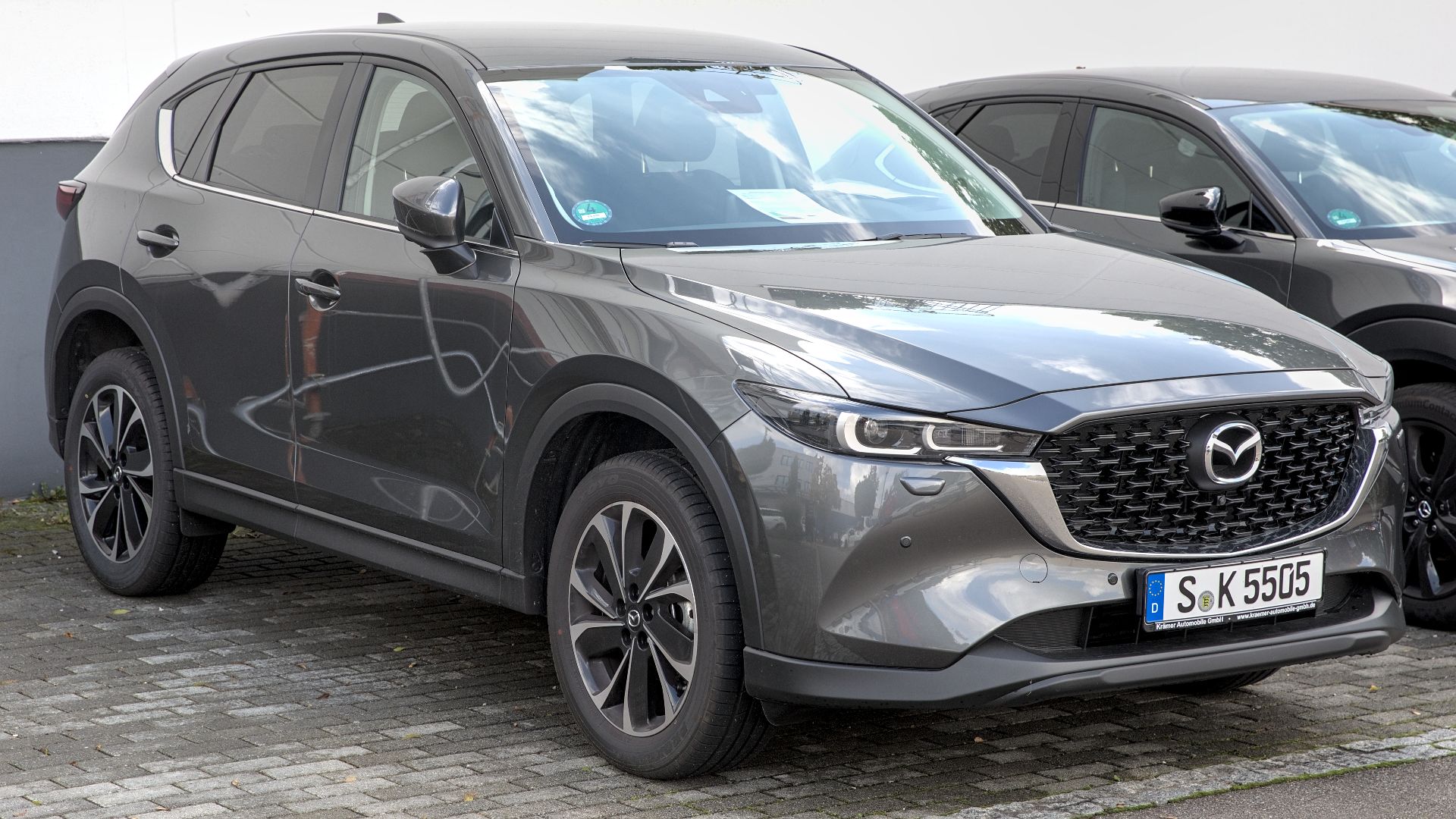 File:Mazda CX-5 (KF) Facelift 1X7A6070.jpg