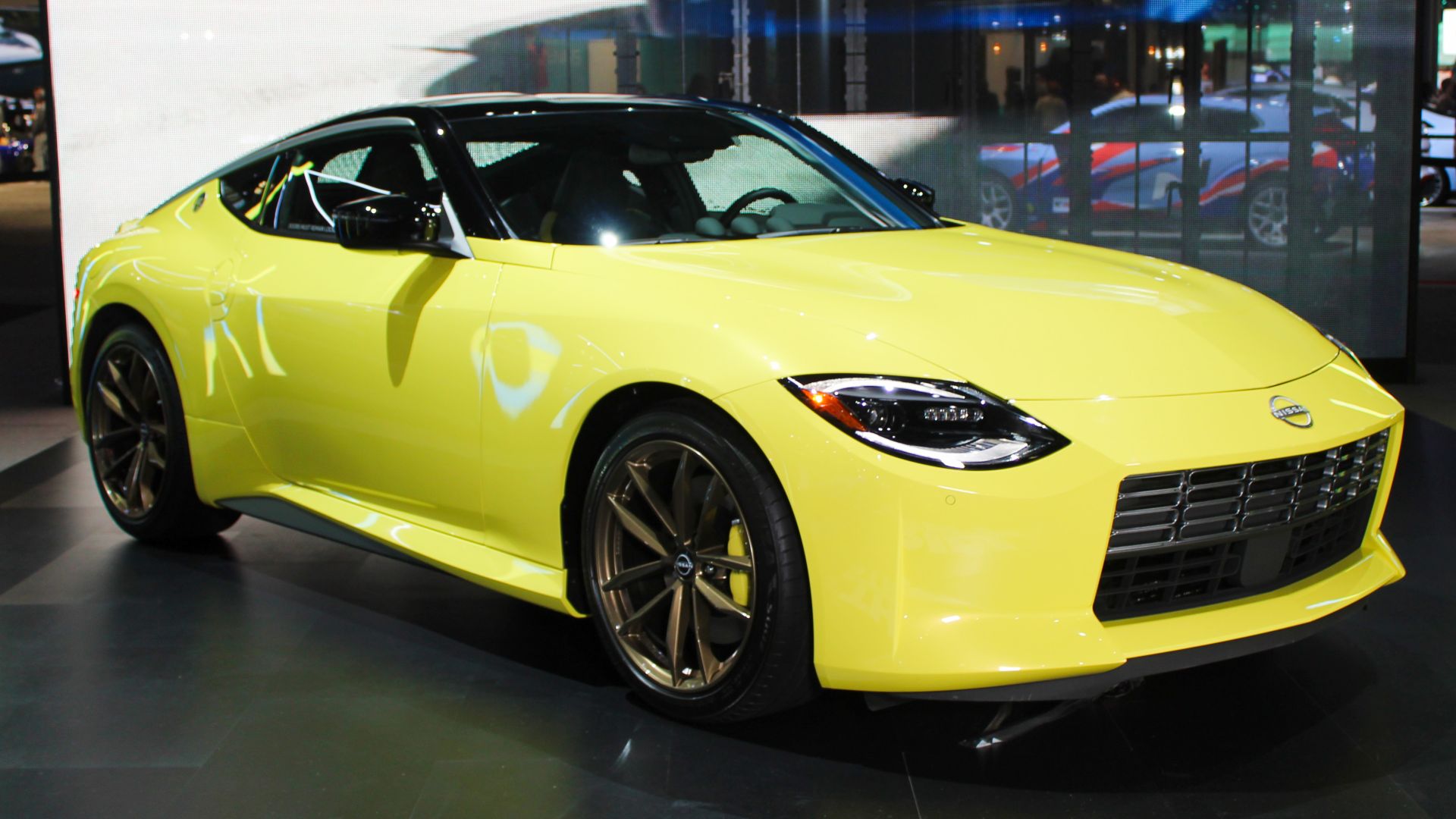 File:2023 Nissan Z, NYIAS 2022.jpg