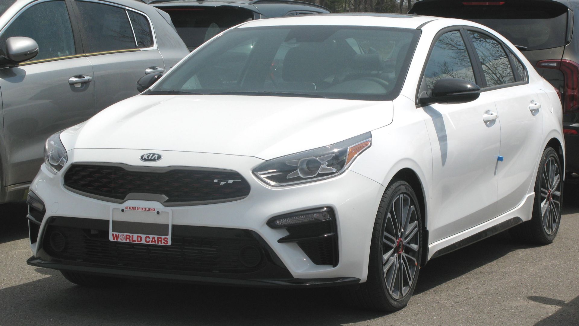 File:2021 Kia Forte GT, Front Left, 05-02-2021.jpg