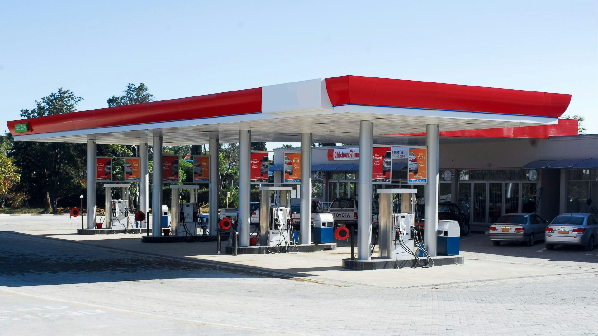 white, red, and gray concrete building