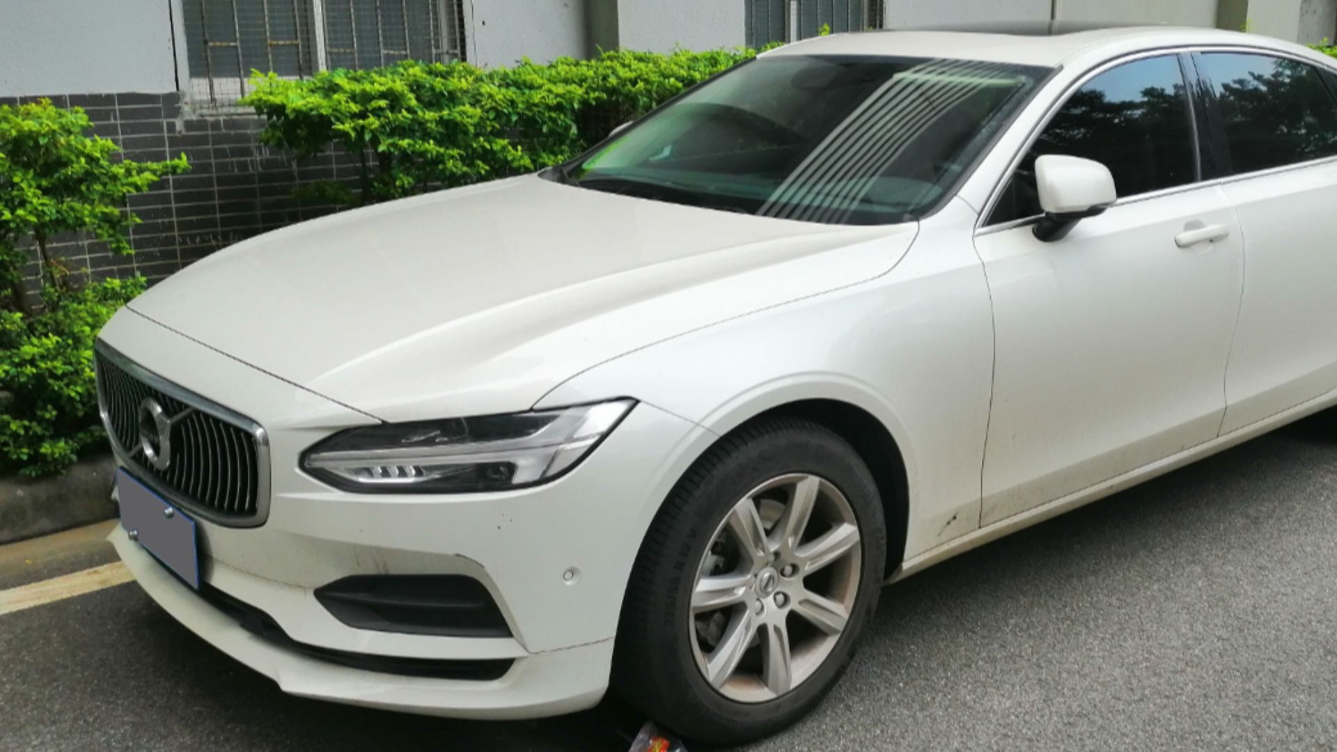 File:Volvo S90 II CN 01 China 2019-03-17.jpg