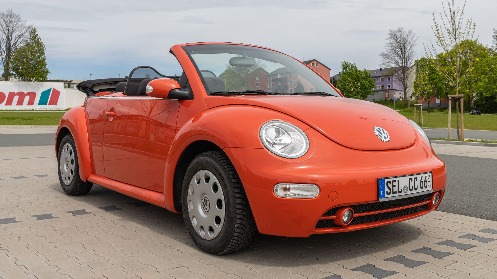 File:Oranger VW New Beetle 20210524 DSC09751.jpg