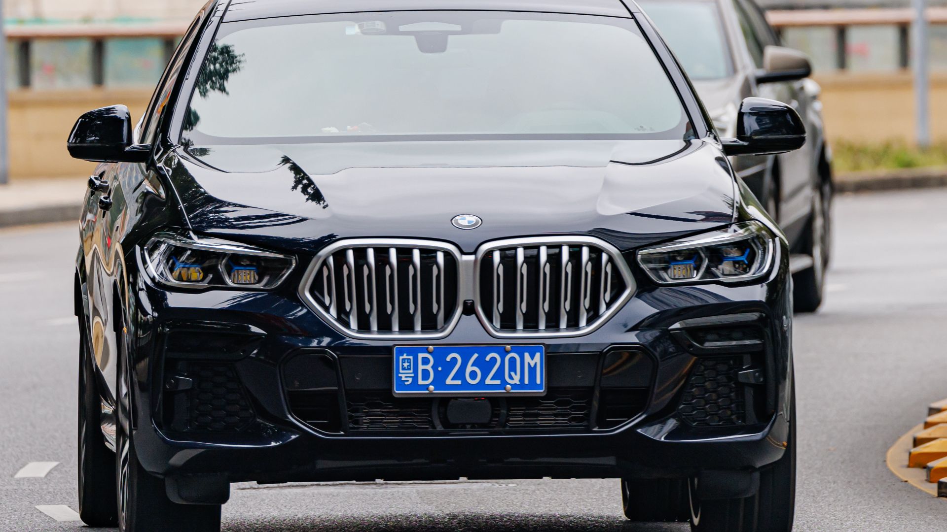 File:BMW X6 (G06) China.jpg