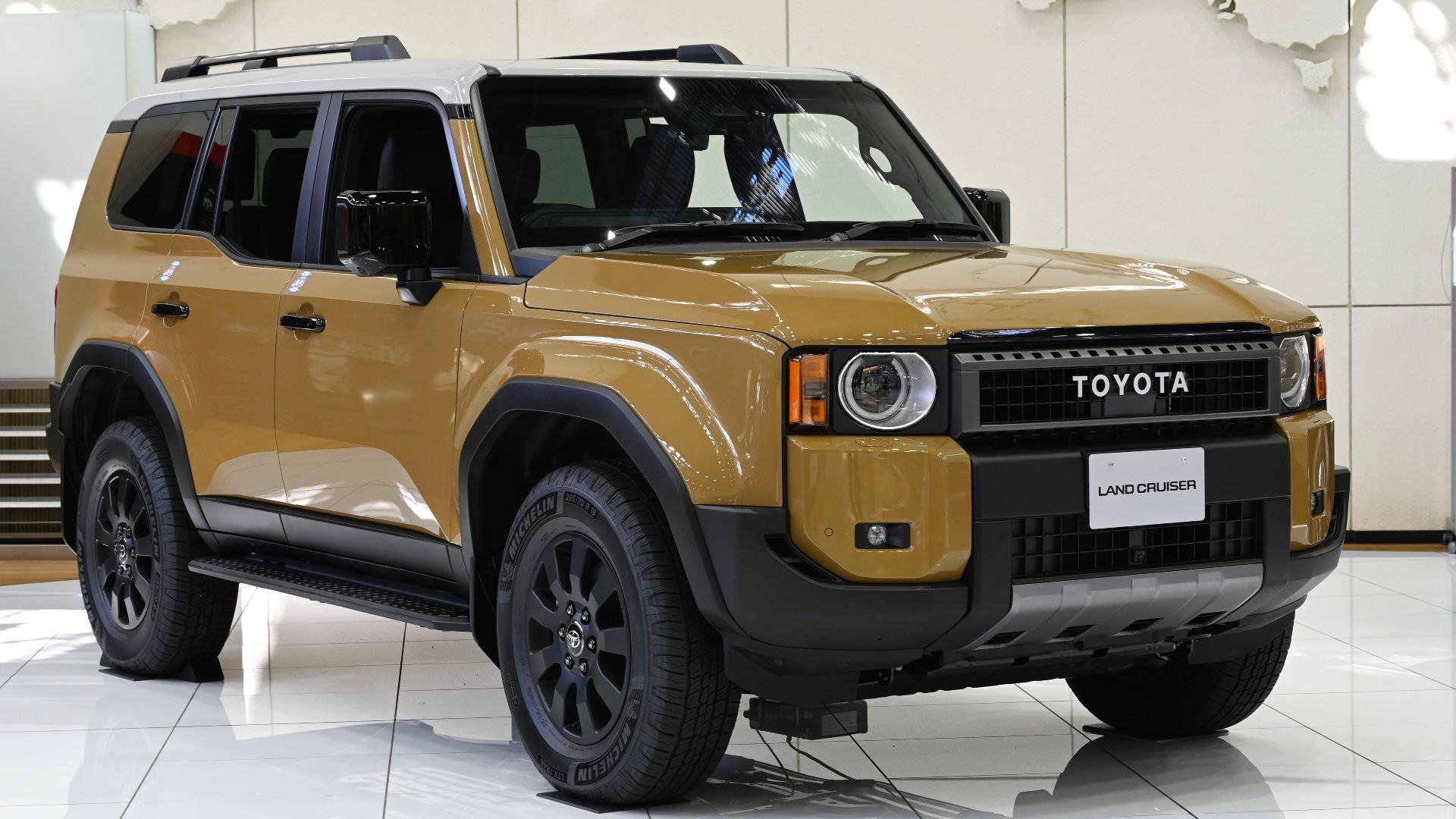 File:Toyota Land Cruiser 250 ZX First Edition.jpg