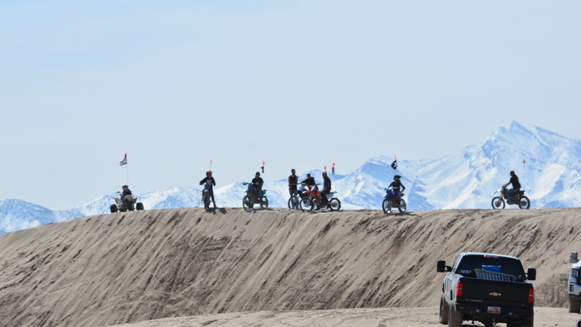 File:Dirt bikers at Little Sahara Recreation Area (52807422621).jpg