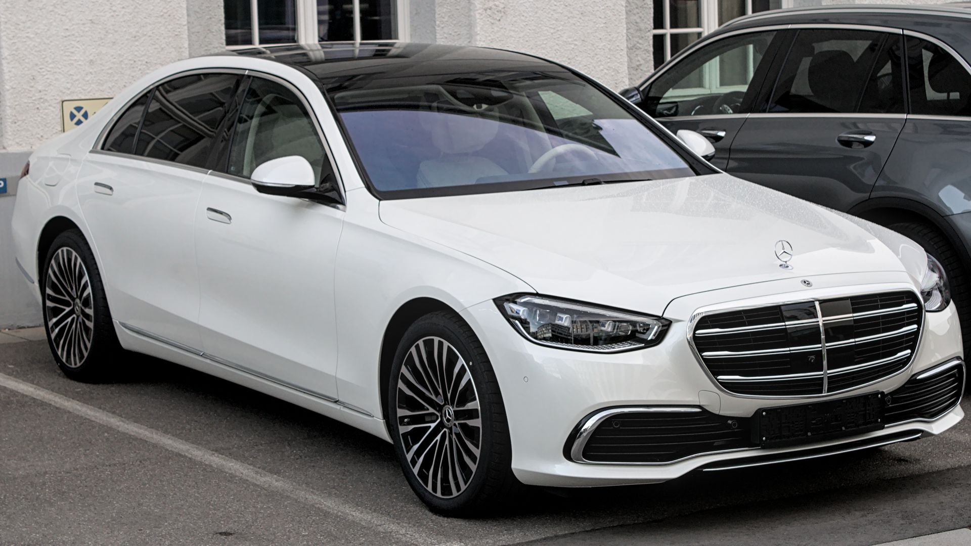 File:Mercedes-Benz W223 IMG 3949.jpg