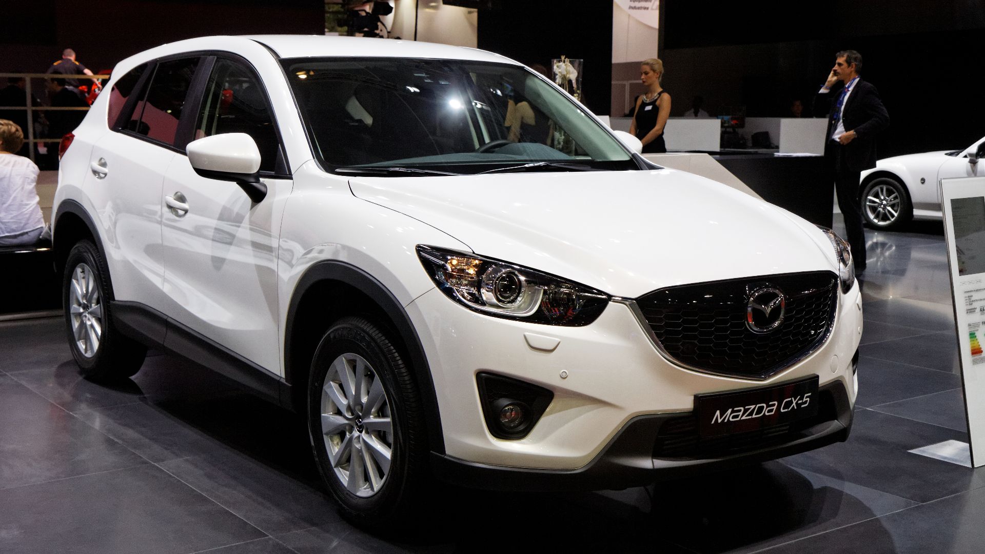 File:Mazda CX-5 - Mondial de l'Automobile de Paris 2012 - 001.jpg