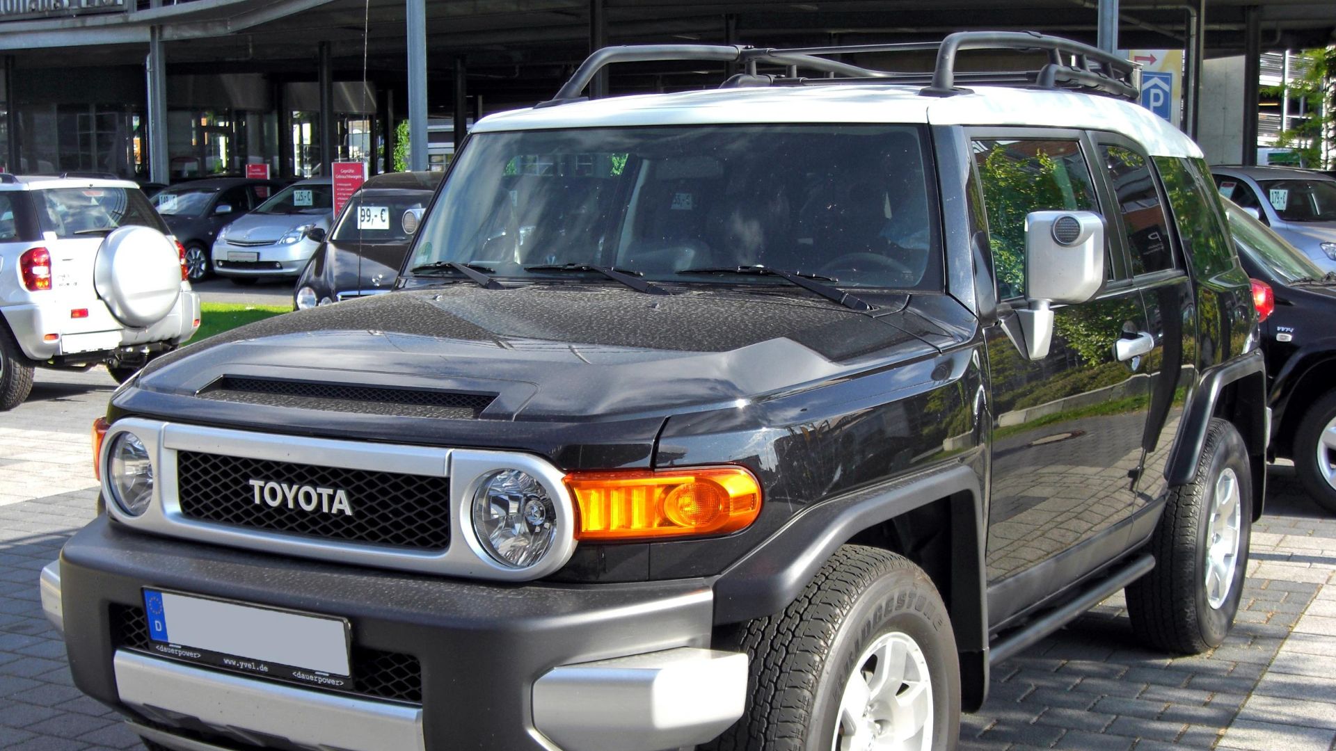 File:Toyota FJ Cruiser 20090531 front.JPG