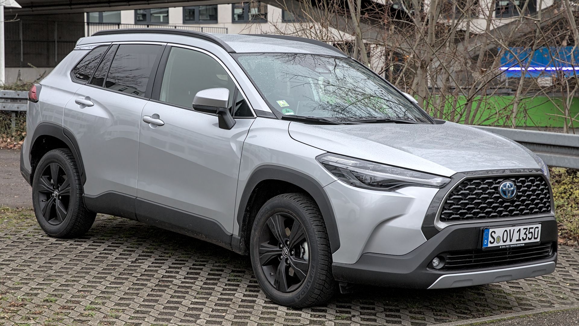 File:Toyota Corolla Cross Hybrid 1X7A1861.jpg