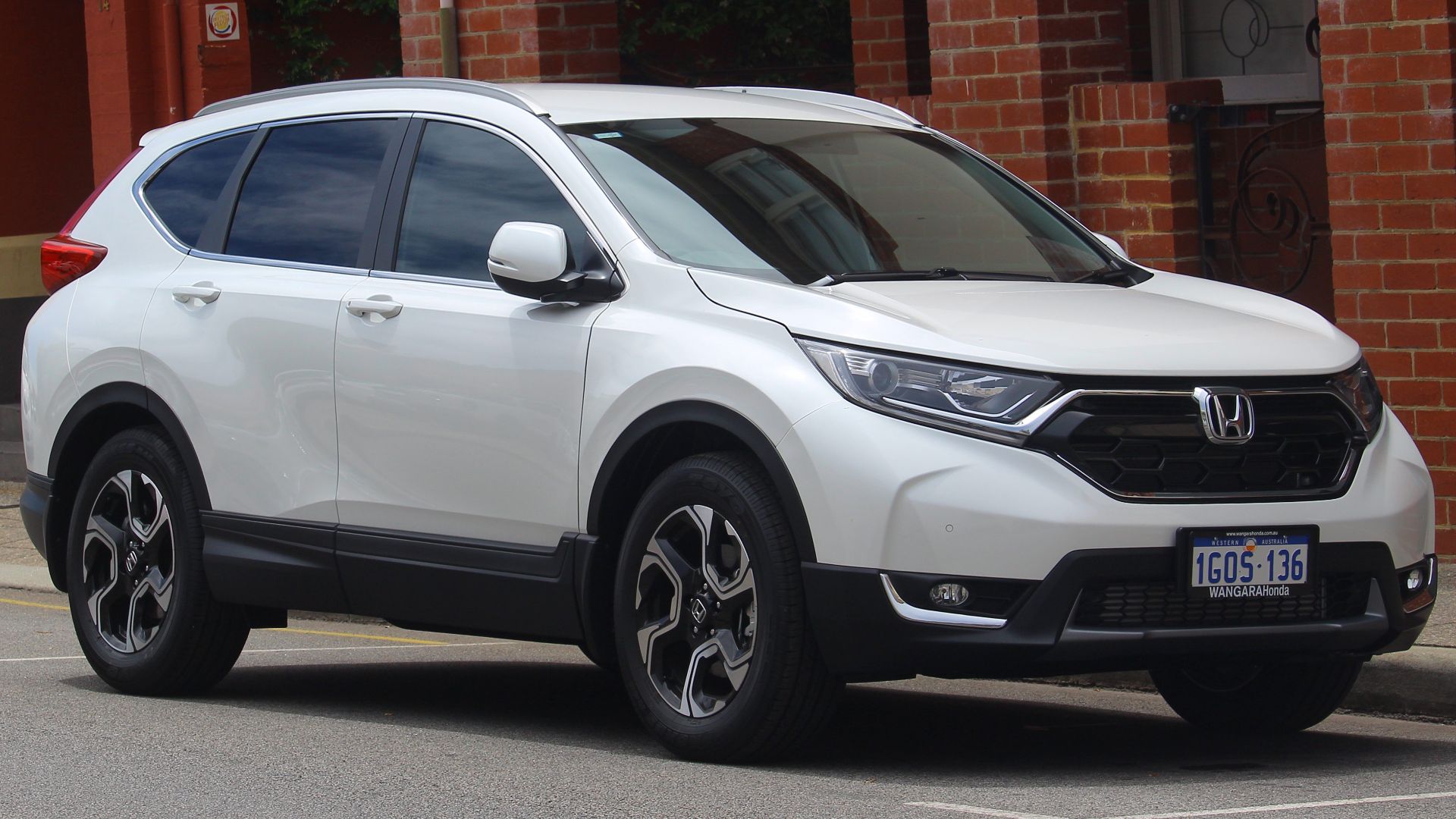 File:2018 Honda CR-V (RW MY18) +Sport 2WD wagon (2018-10-22) 01.jpg