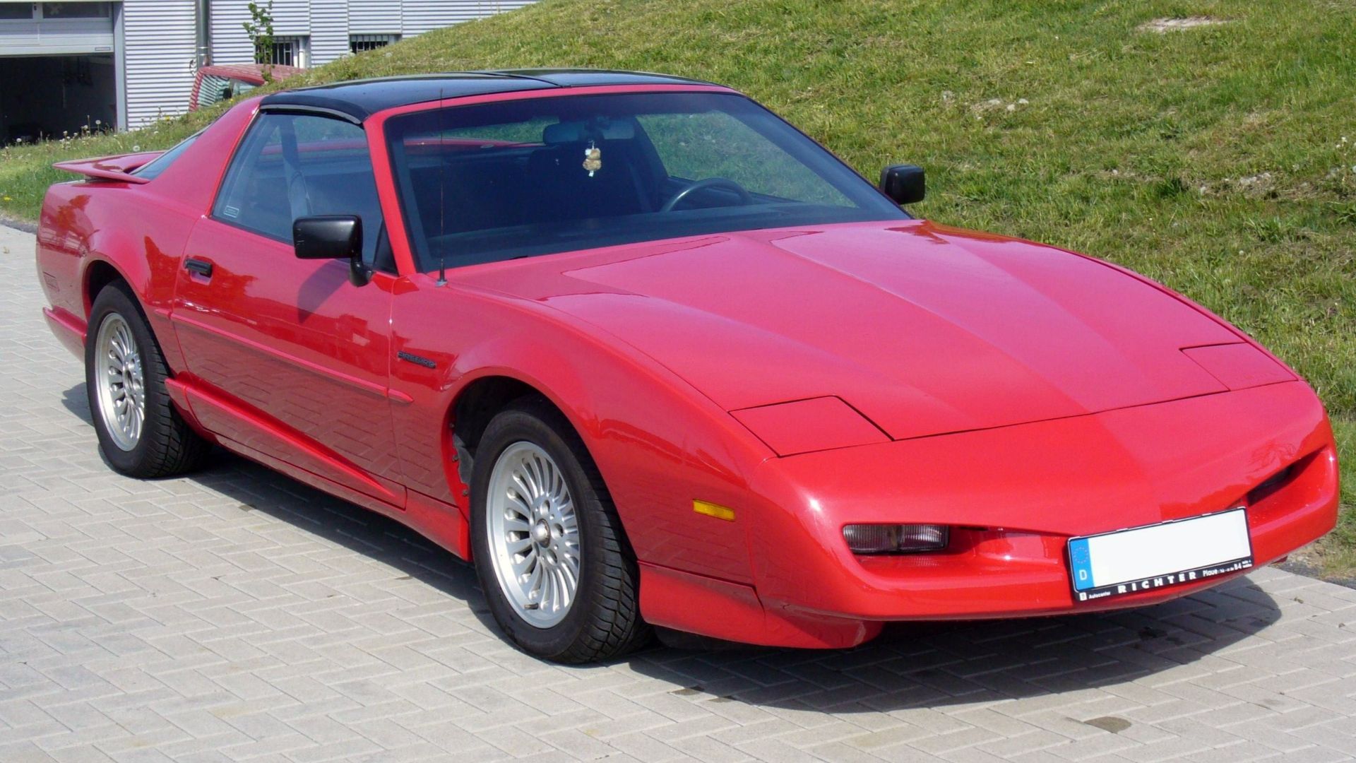 File:Pontiac Firebird 1991.JPG