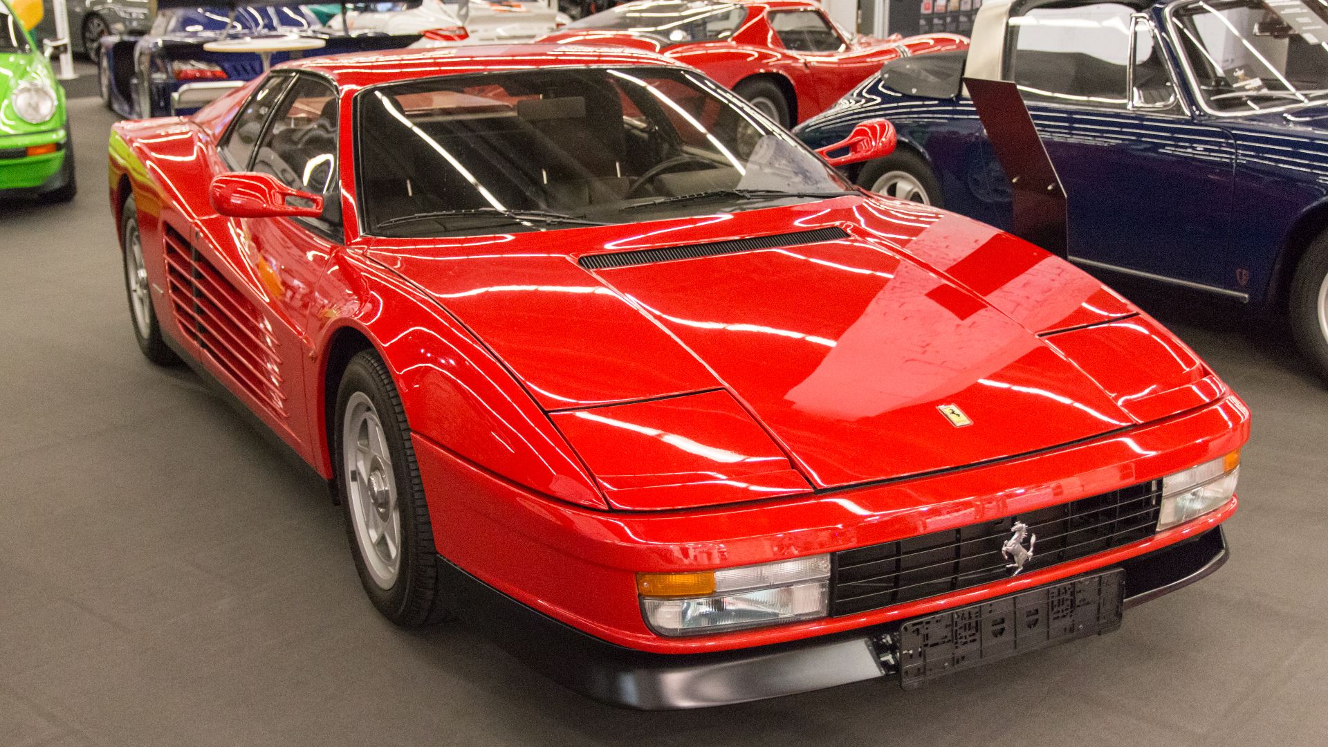 File:Ferrari Testarossa IAA 2019 JM 0399.jpg