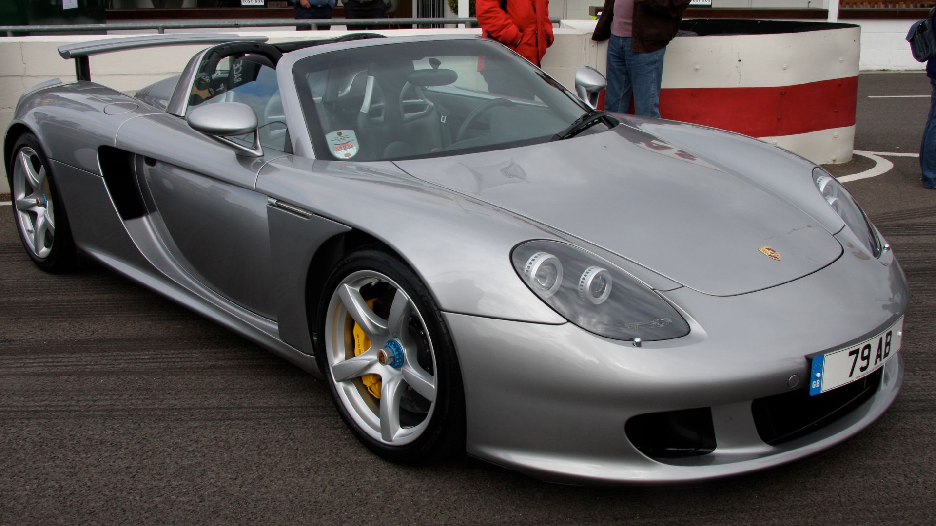 File:Porsche Carrera GT - Goodwood Breakfast Club (July 2008).jpg