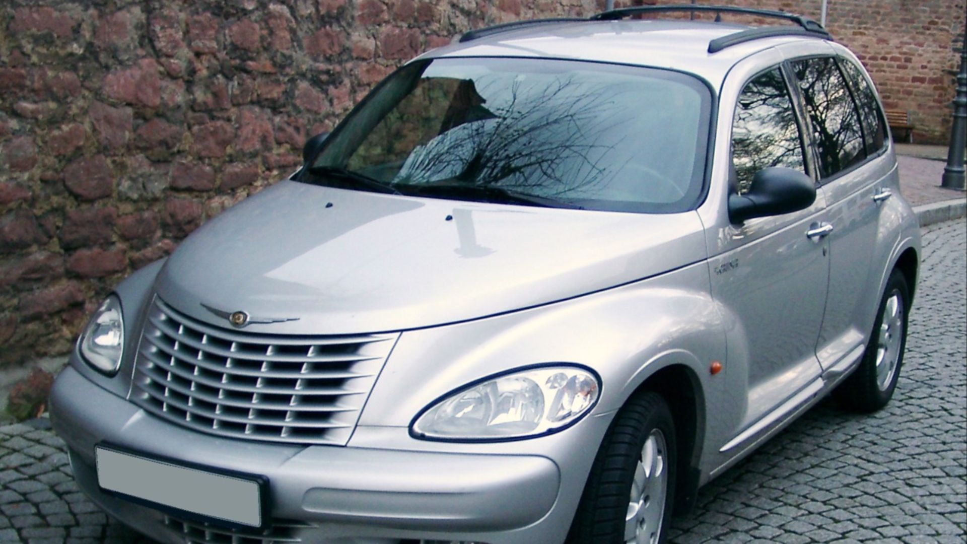 File:Chrysler PT Cruiser front 20071211.jpg