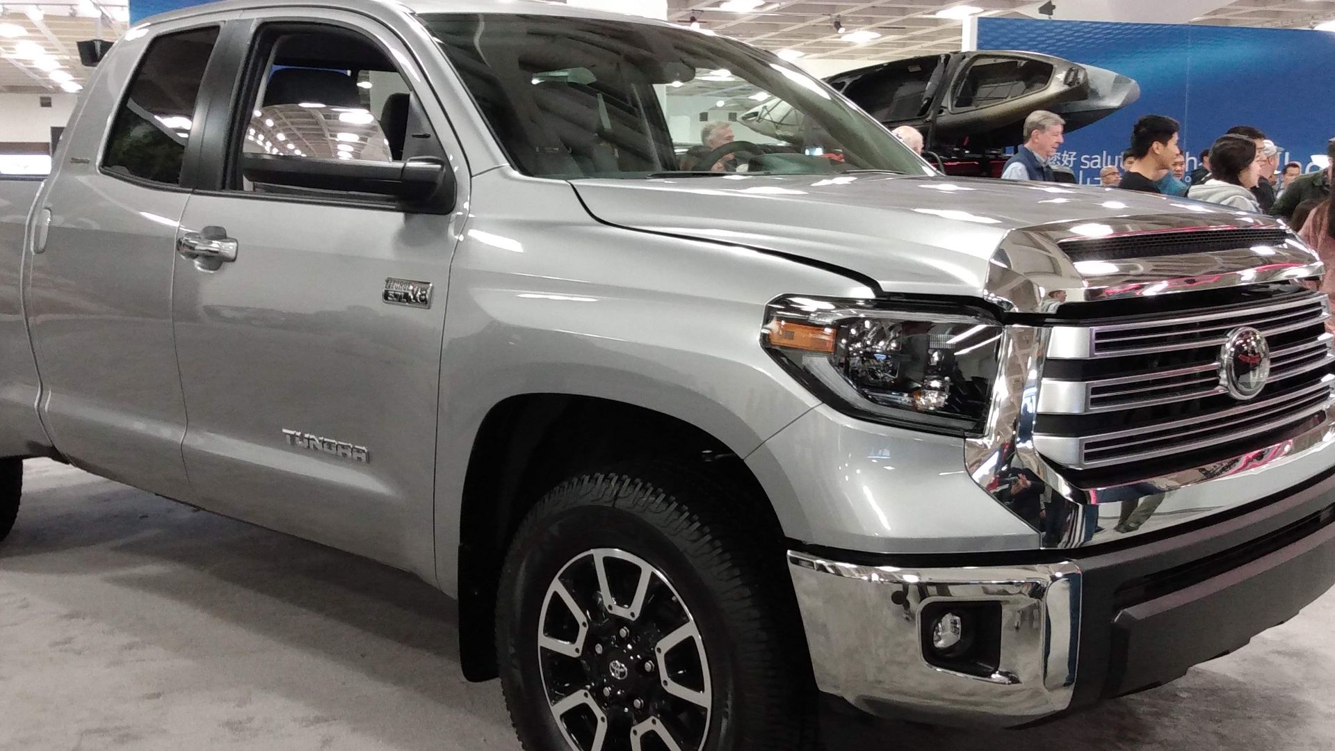 File:Toyota Tundra at 2019 SF Auto Show.jpg