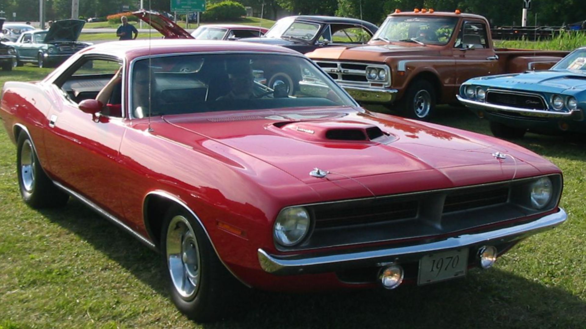 File:'70 Plymouth Barracuda ('11 Auto classique VAQ Mont St-Hilaire).JPG