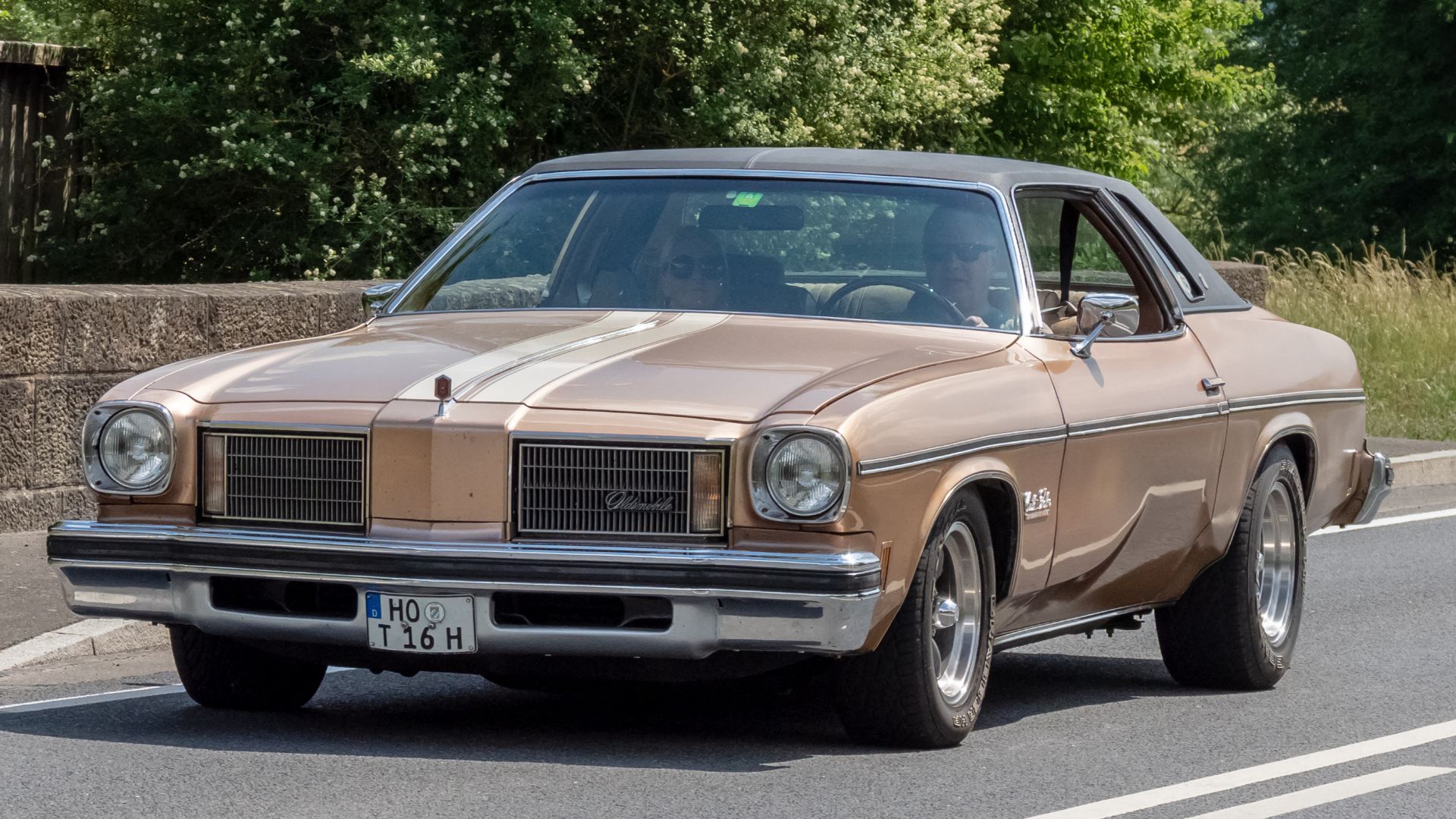File:Oldsmobile 442 5312675.jpg